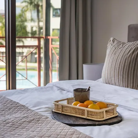 Sanders Aqua Park - Precious 3-bedroom Holiday With Shared Pool