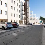 Sanders Aqua Park - Precious 3-bedroom Holiday With Shared Pool Nyaraló *