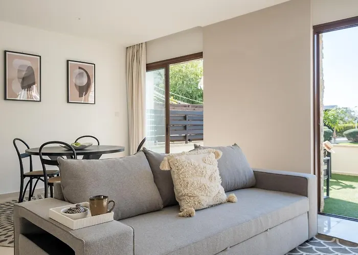 Sanders Aqua Park - Precious 3-bedroom Holiday With Shared Pool Nyaraló *