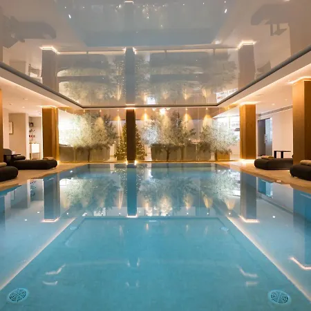 Sanders Aqua Park - Precious 3-bedroom Holiday With Shared Pool Limassol